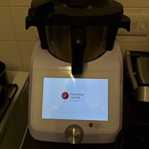 Monsieur cuisine smart food - cuisine,